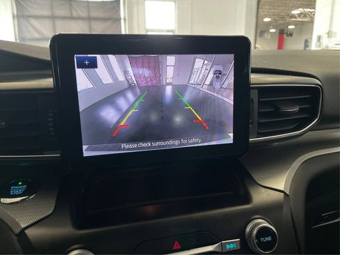 Used 2020 Ford Explorer XLT w/ Equipment Group 202A image 30