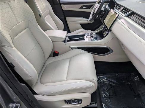 Certified 2025 Jaguar F-PACE R-Dynamic S AWD/4WD image 23