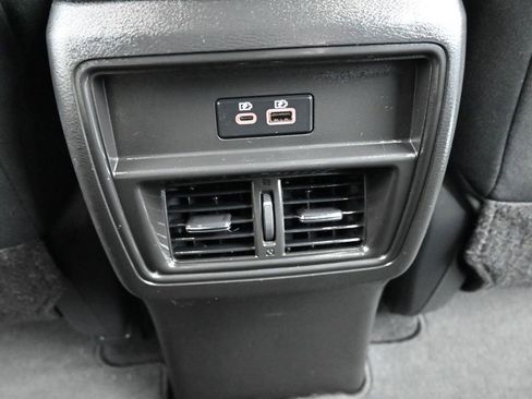 Used 2023 Nissan Murano S image 12