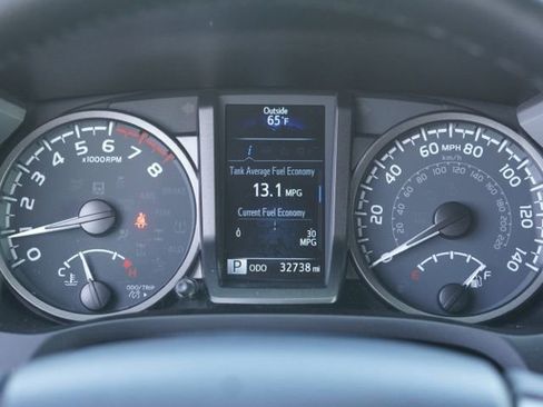 Used 2023 Toyota Tacoma TRD Off-Road w/ Black Out Package (TMS) image 21