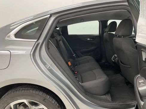 Used 2023 Chevrolet Malibu LT image 13