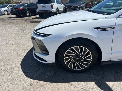 New 2026 Hyundai Sonata SEL FWD image 10