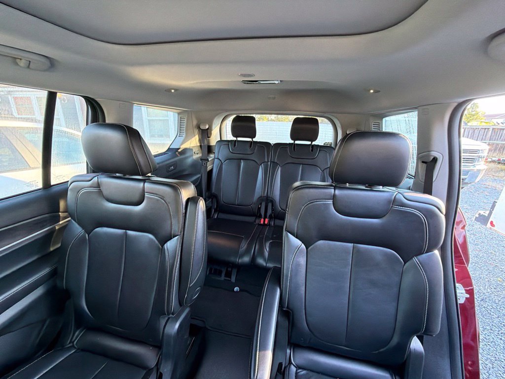 Used 2021 Jeep Grand Cherokee L Limited AWD/4WD image 14