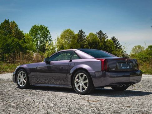Used 2004 Cadillac XLR image 14