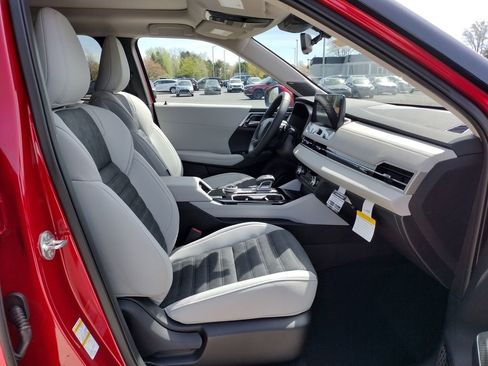 New 2026 Mitsubishi Outlander SE AWD/4WD image 12