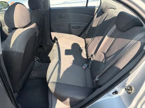 Used 2007 Kia Rio LX FWD image 21