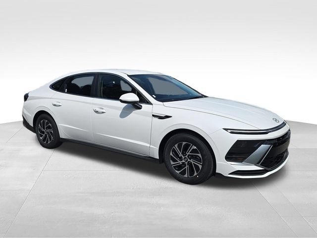 New 2026 Hyundai Sonata Blue FWD image 7
