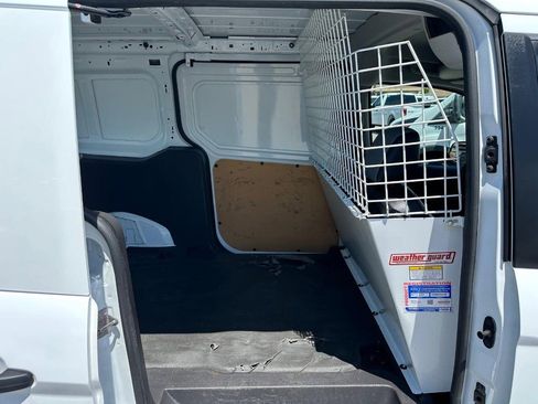 Used 2017 Ford Transit Connect XL image 18