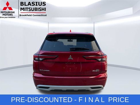 Used 2023 Mitsubishi Outlander SEL AWD/4WD image 10