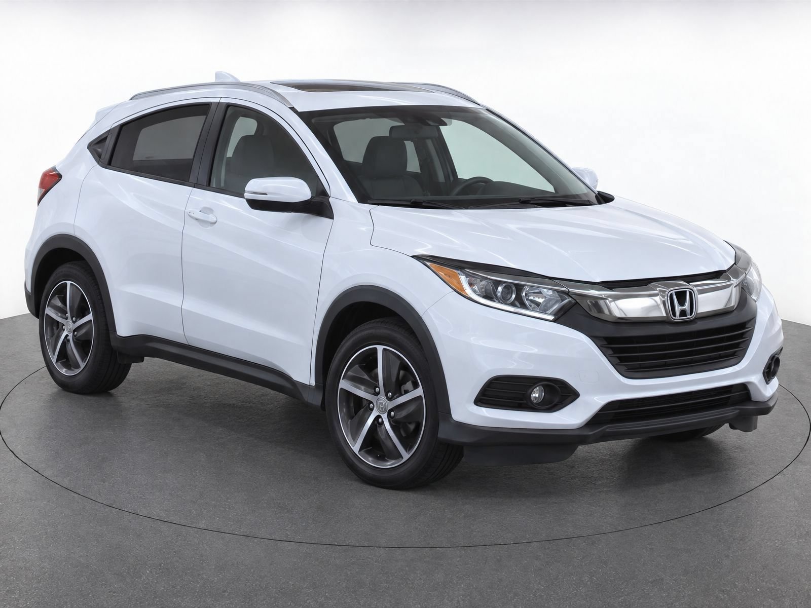 Used 2022 Honda HR-V EX image 1