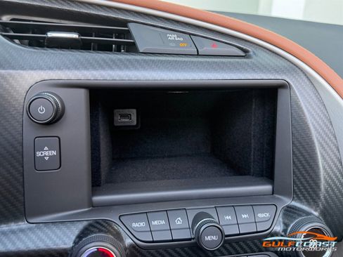 Used 2017 Chevrolet Corvette Z06 image 18