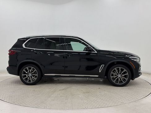 Used 2021 BMW X5 xDrive40i w/ Premium Package AWD/4WD image 8