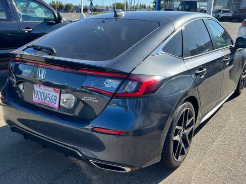 Used 2022 Honda Civic Sport Touring image 4