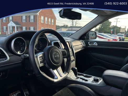 Used 2013 Jeep Grand Cherokee SRT8 w/ Trailer Tow Group IV AWD/4WD image 11