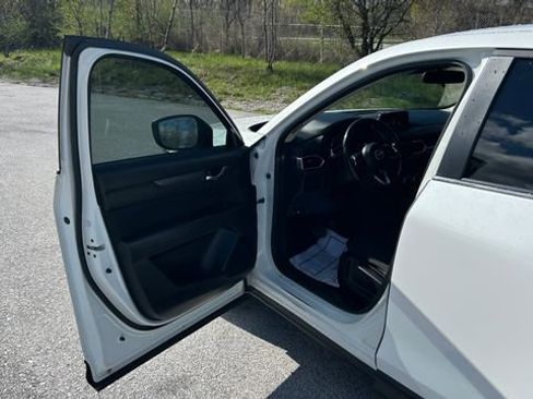 Used 2018 MAZDA CX-5 Sport AWD/4WD image 11