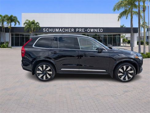 Used 2025 Volvo XC90 T8 Plus w/ Protection Package Premier image 8