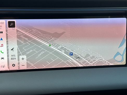 Used 2025 Porsche Macan 4S Electric image 22