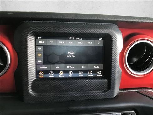 Used 2020 Jeep Wrangler Unlimited Rubicon AWD/4WD image 11