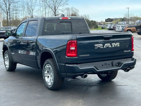 New 2026 RAM 1500 Big Horn AWD/4WD image 9