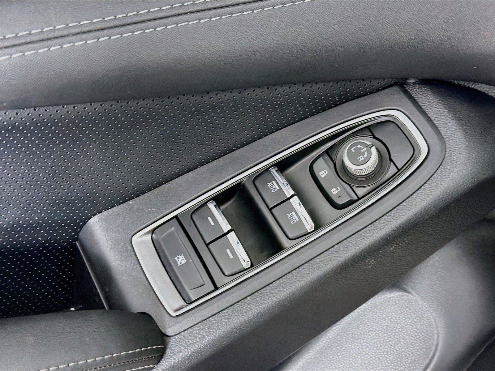 Used 2023 Subaru Ascent Limited AWD/4WD image 23