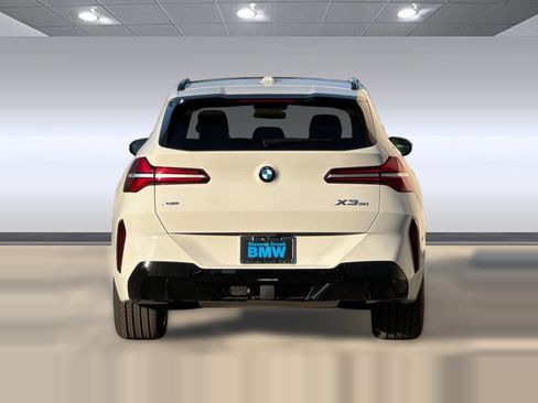 Used 2026 BMW X3 xDrive30i w/ Premium Package AWD/4WD image 9