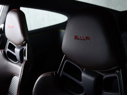 Used 2016 Porsche 911 R image 27