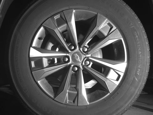 Used 2025 Chevrolet Equinox LT FWD image 12
