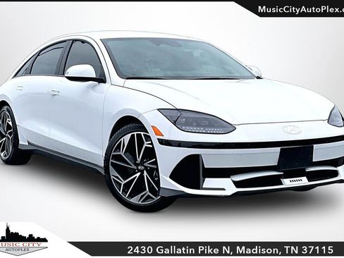 Used 2025 Hyundai Ioniq 6 SEL RWD image 1