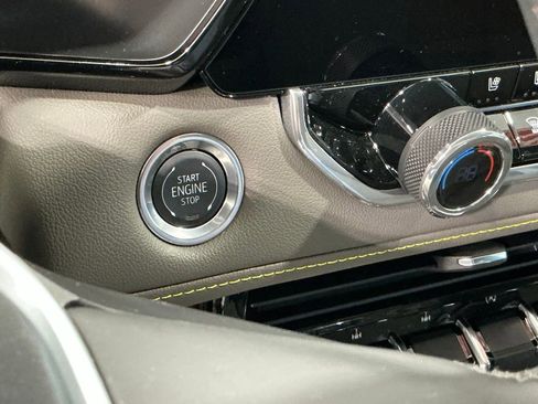 Used 2026 Chevrolet Colorado ZR2 w/ Technology Package image 56