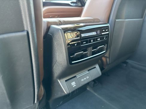 Used 2025 Acura MDX Advance Package image 23