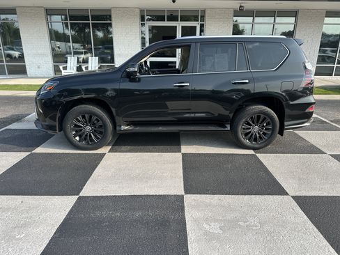 Used 2023 Lexus GX 460 Luxury w/ Sport Design Package AWD/4WD image 1
