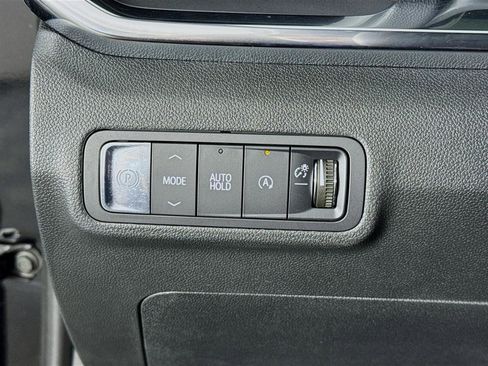 New 2025 GMC Terrain Elevation image 9