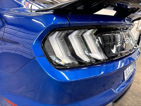 Used 2018 Ford Mustang GT Premium w/ GT Performance Package RWD image 21