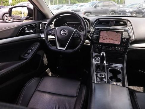 Used 2023 Nissan Maxima SV w/ Floor Mat Group FWD image 23