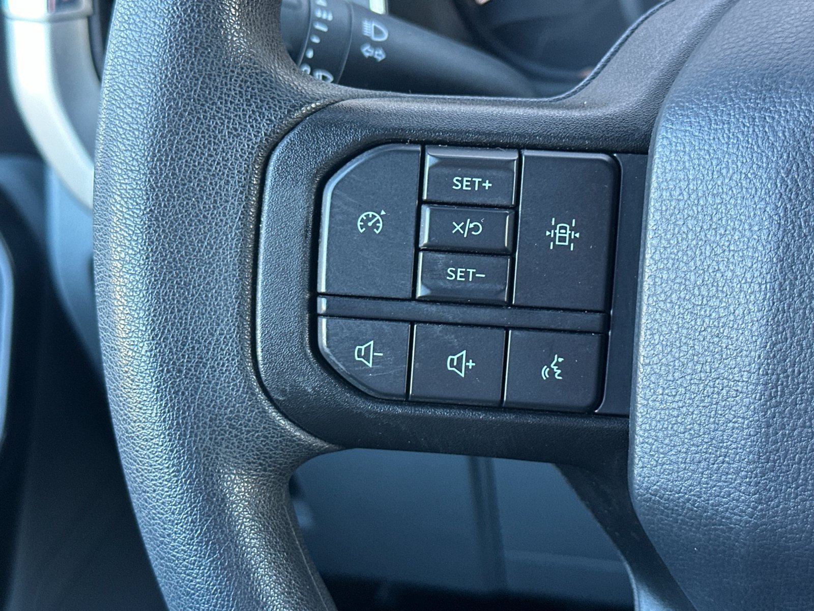 Certified 2022 Ford F150 2WD Regular Cab image 24