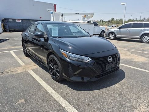 Used 2025 Nissan Sentra SR w/ Midnight Edition FWD image 3