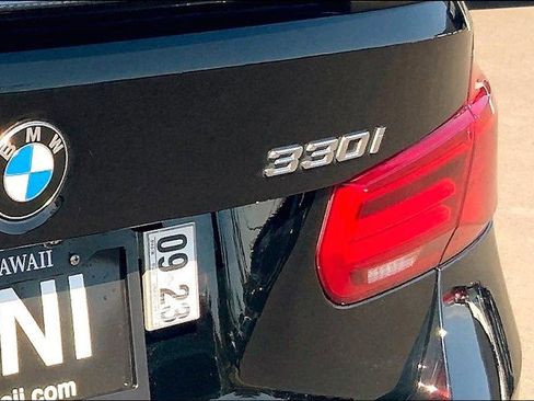 Used 2017 BMW 330i Sedan image 30