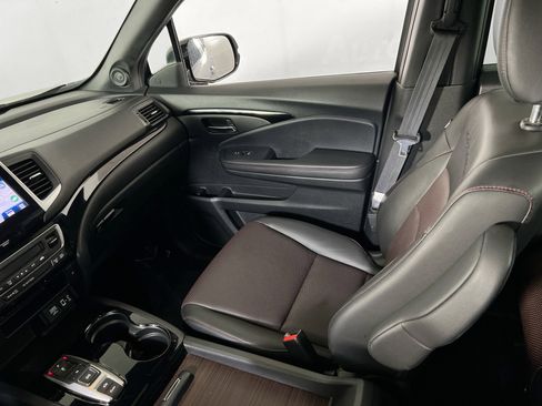 Used 2020 Honda Ridgeline Black Edition image 24