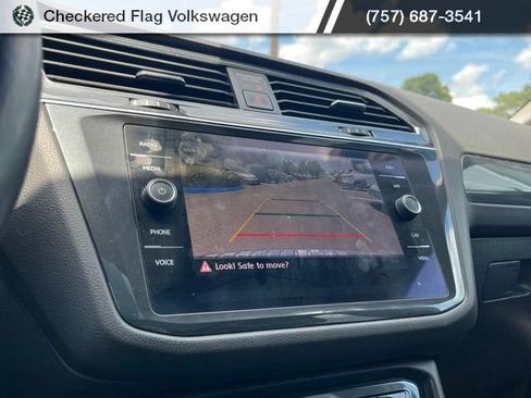 Used 2019 Volkswagen Tiguan SEL Premium AWD/4WD image 40
