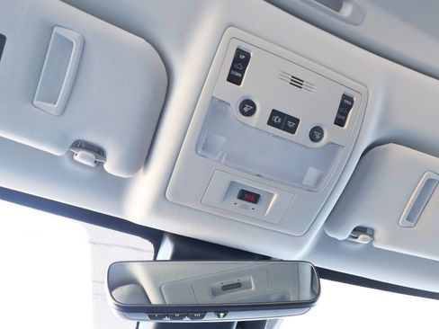 Used 2017 Lexus IS 200t image 50