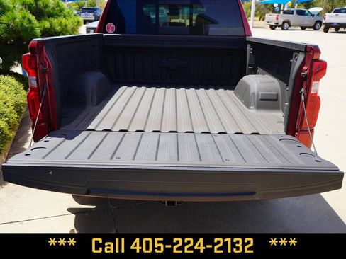 Used 2023 Chevrolet Silverado 1500 LTZ w/ Technology Package AWD/4WD image 18