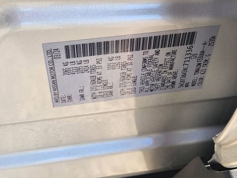 Used 2024 Nissan Rogue SV image 34