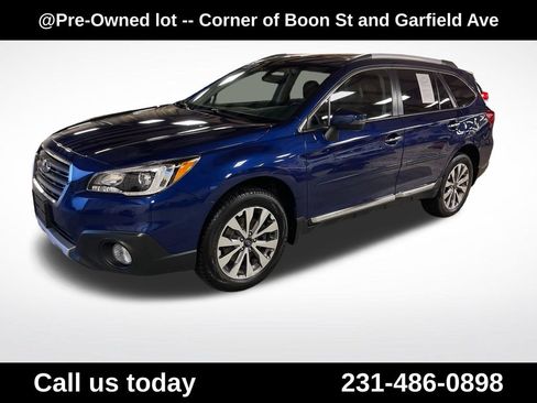 Used 2017 Subaru Outback 3.6R Touring AWD/4WD image 1