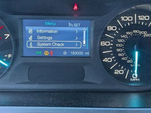 Used 2013 Ford Edge SEL image 10