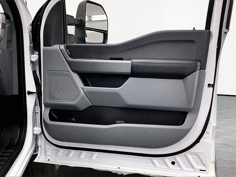 Used 2024 Ford F250 XLT w/ FX4 Off-Road Package image 25