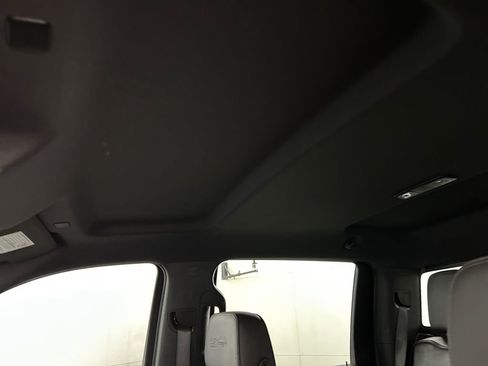 Used 2020 Chevrolet Silverado 3500 High Country w/ Technology Package image 25