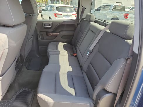 Used 2017 GMC Sierra 1500 SLE w/ SLE Value Package image 21