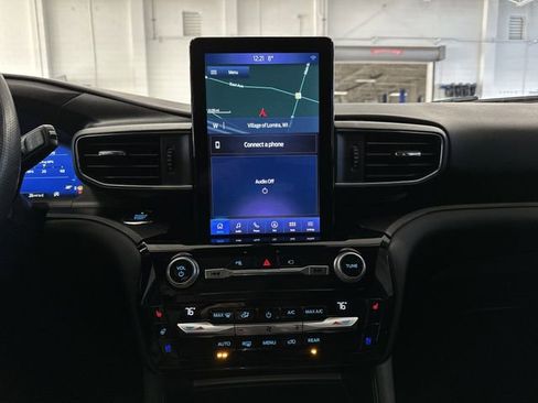 Used 2021 Ford Explorer ST image 9