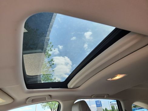 Used 2012 Honda CR-V EX-L image 26