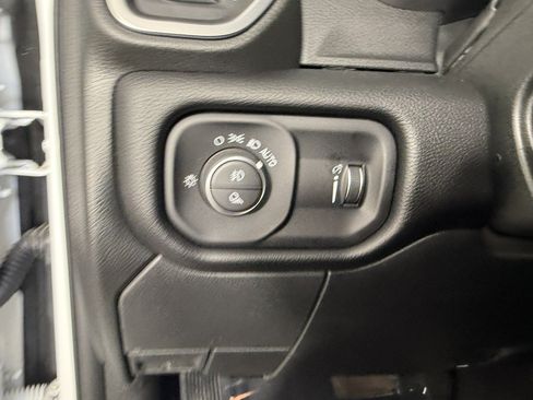 Used 2026 RAM 2500 Big Horn AWD/4WD image 21